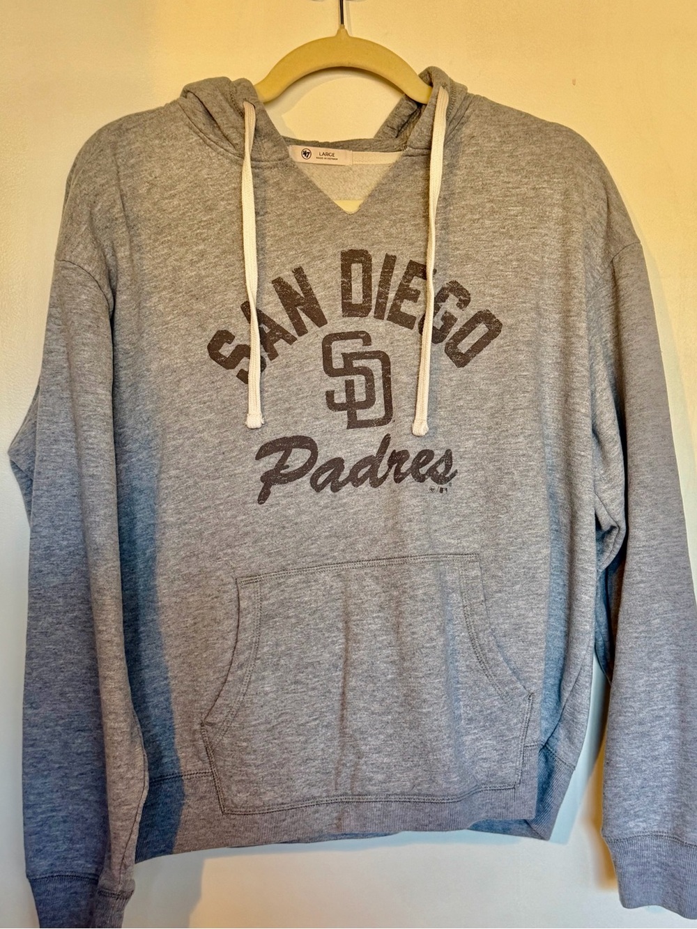 San Diego Padres Women’s Large 47 Gray Pullover Hoodie